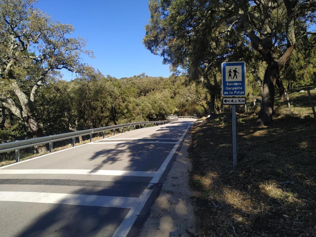 קורטס דה לה פרונטרה Apartamento Valle Del Guadiaro מראה חיצוני תמונה