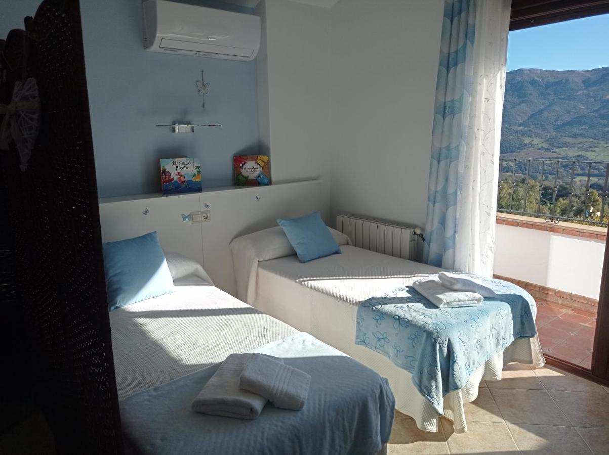 קורטס דה לה פרונטרה Apartamento Valle Del Guadiaro מראה חיצוני תמונה